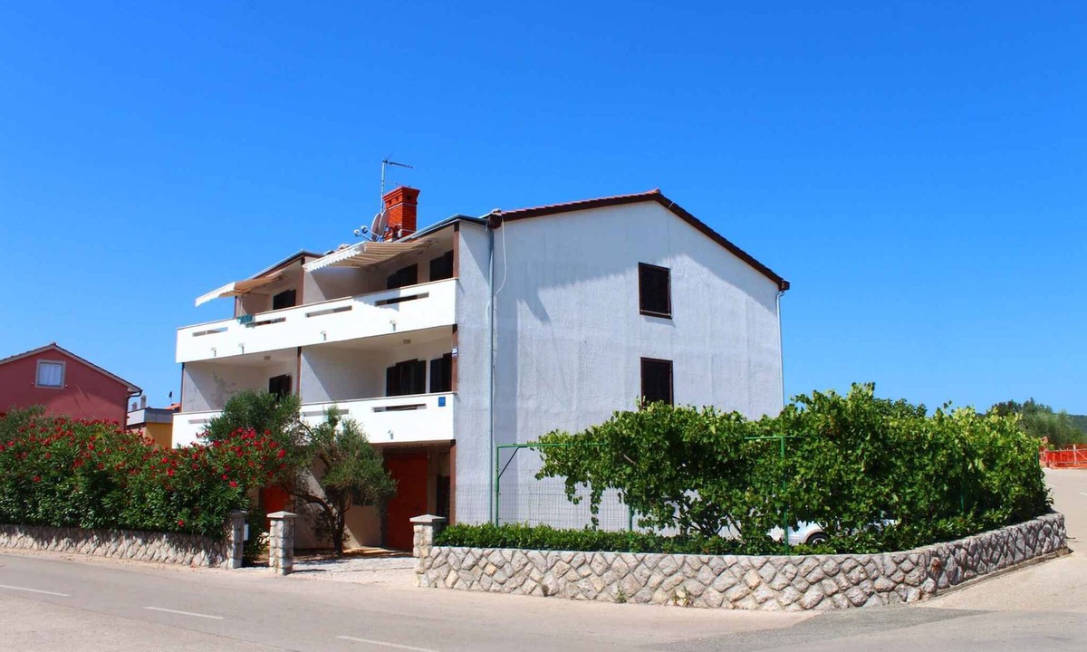 Krk Apartment | Holiday apartment with balcony