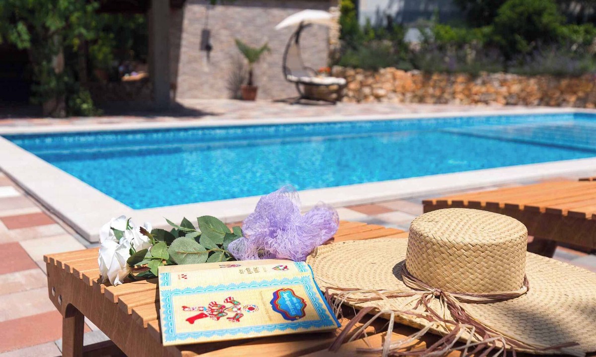 Milcetici Apartment | Holiday apartment with air conditioning and barbecue