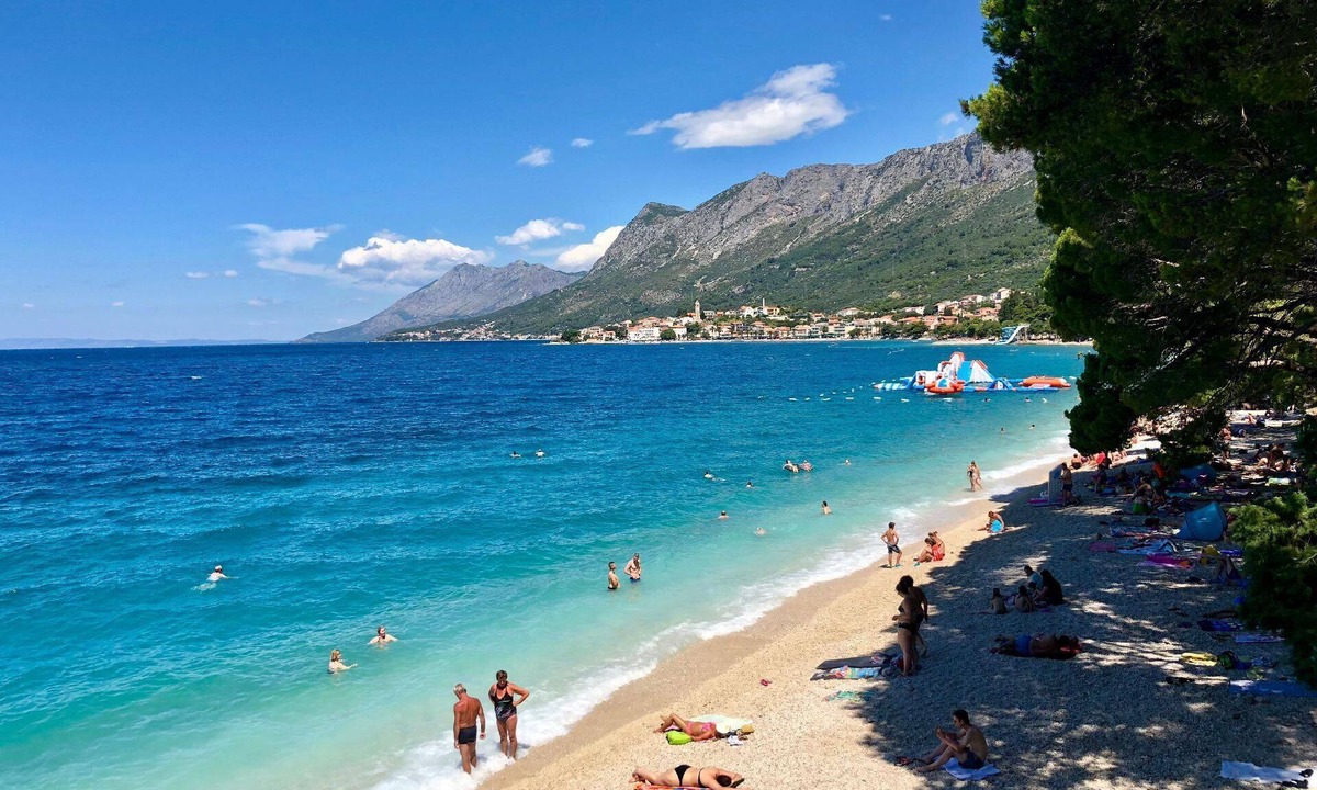 Gradac Apartment | Holiday apartment with private parking