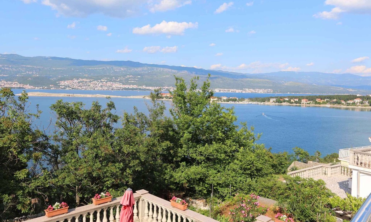 Silo Apartment | Holiday apartment with sea view