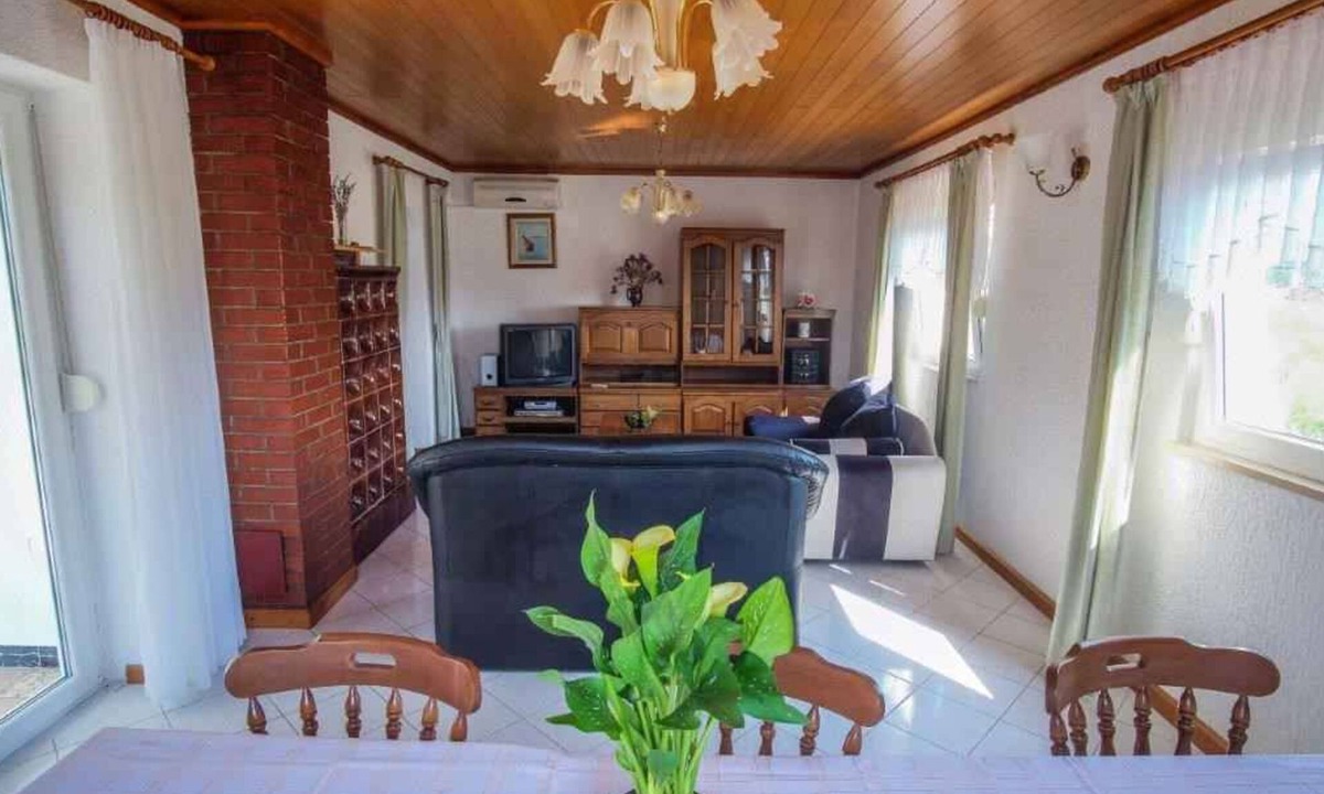 Barbat na Rabu Apartment | Holiday apartment with terrace and air conditioning