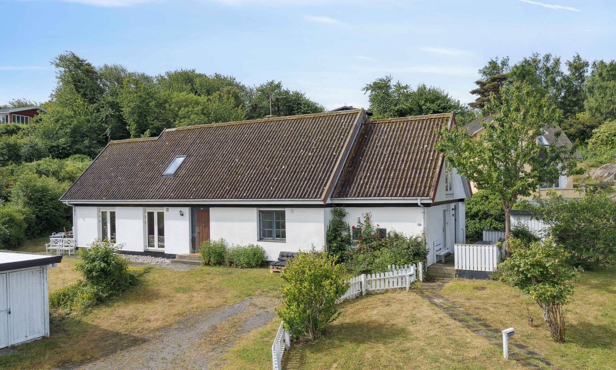 Sandvig Villa | Holiday bliss in Sandvig with sea view