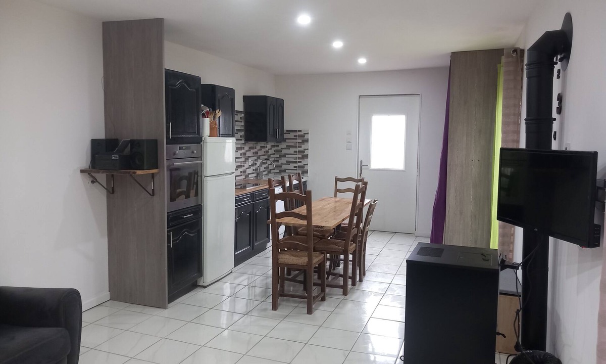 Poullaouen House | Holiday cottage