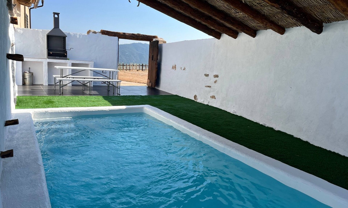 Penarroya de Tastavins House | Holiday Home 'Casacastillo28' with Mountain View, Wi-Fi and Air Conditioning