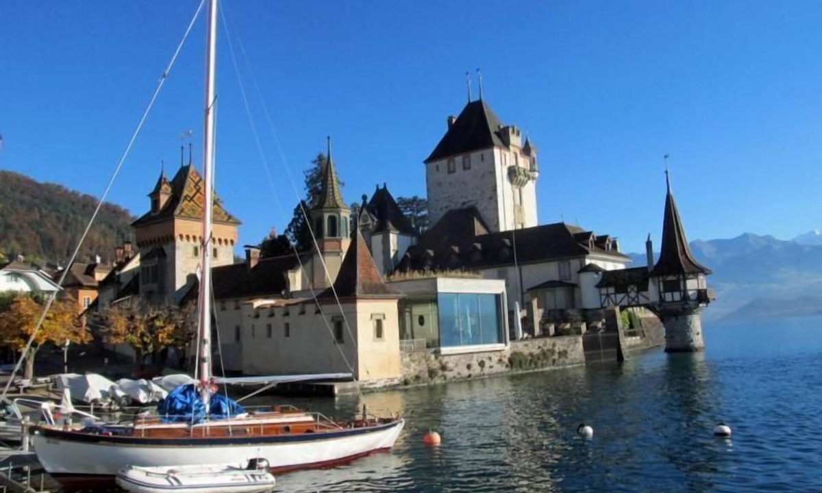 Wilderswil Apartment | Holiday flat "Am Lehn" with mountain view