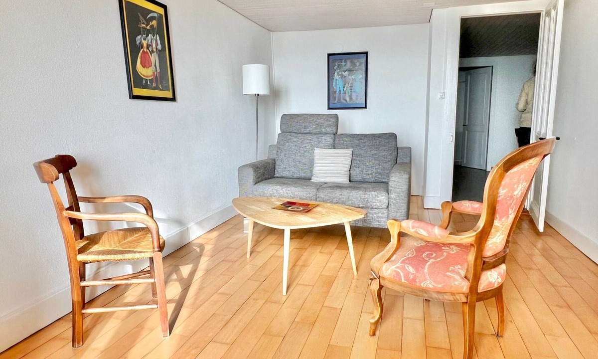 Montreux Apartment | Holiday flat "La Vigneronne, Appartement Le Lac"
