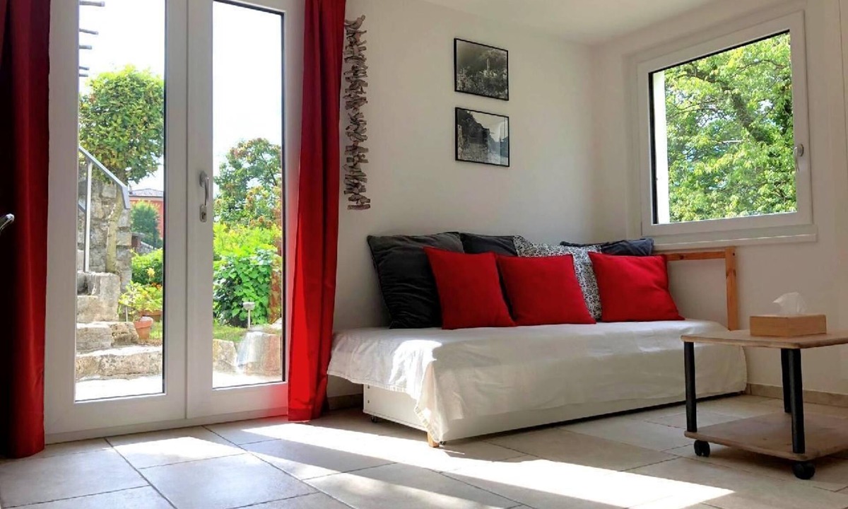 Casima House | Holiday flat with mountain view