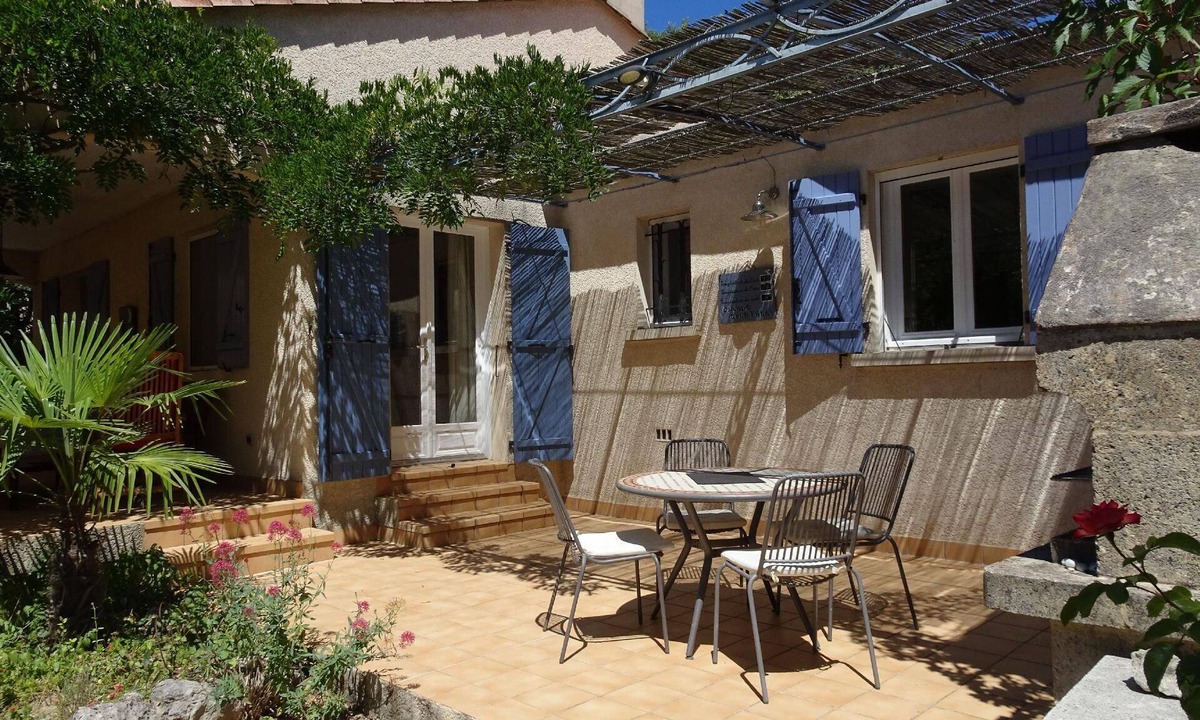 Garrigues-Sainte-Eulalie House | Holiday home with large Mediterranean garden