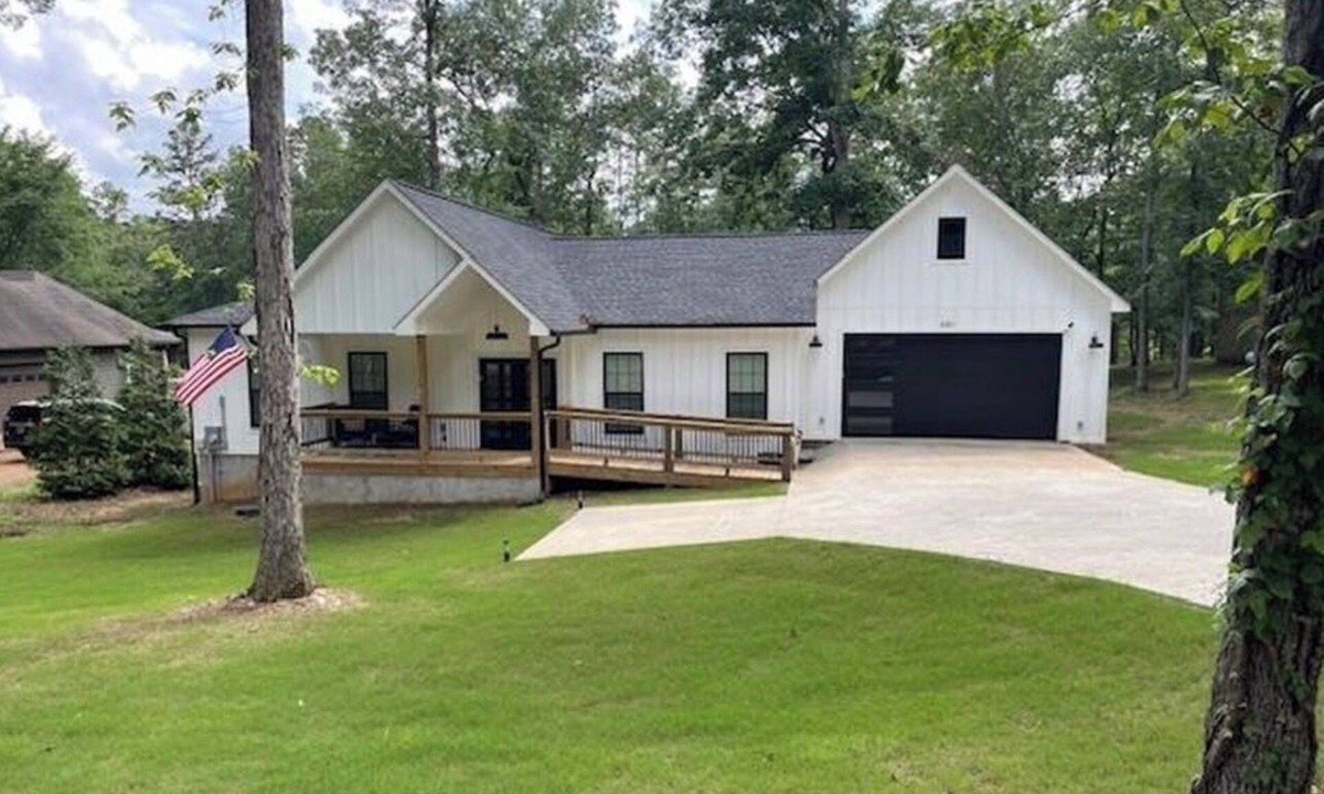 Counce House | Holiday Hills Getaway!