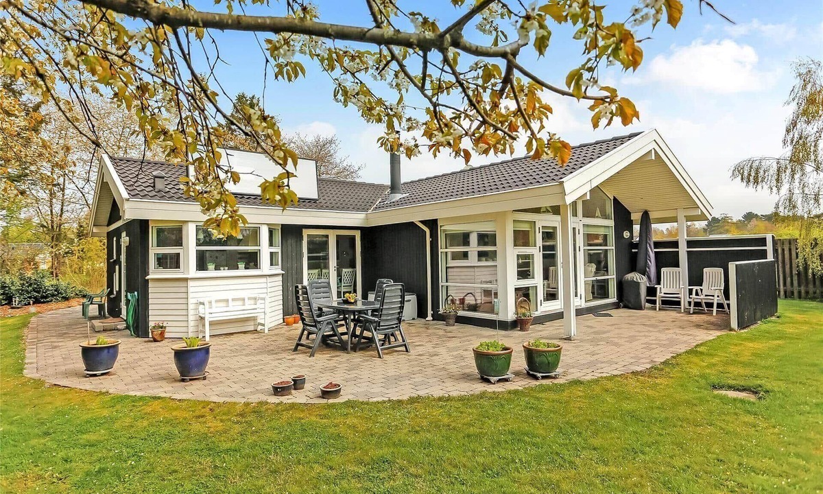 Hoeve Strand House | Holiday home 13335 Vig - Højen 5