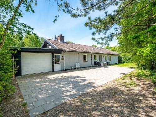 Skjern House | Holiday Home Aarni - 250m to the fjord by Interhome