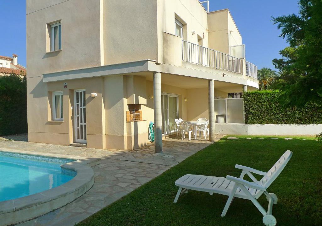 L'Ampolla House | Holiday Home Angels