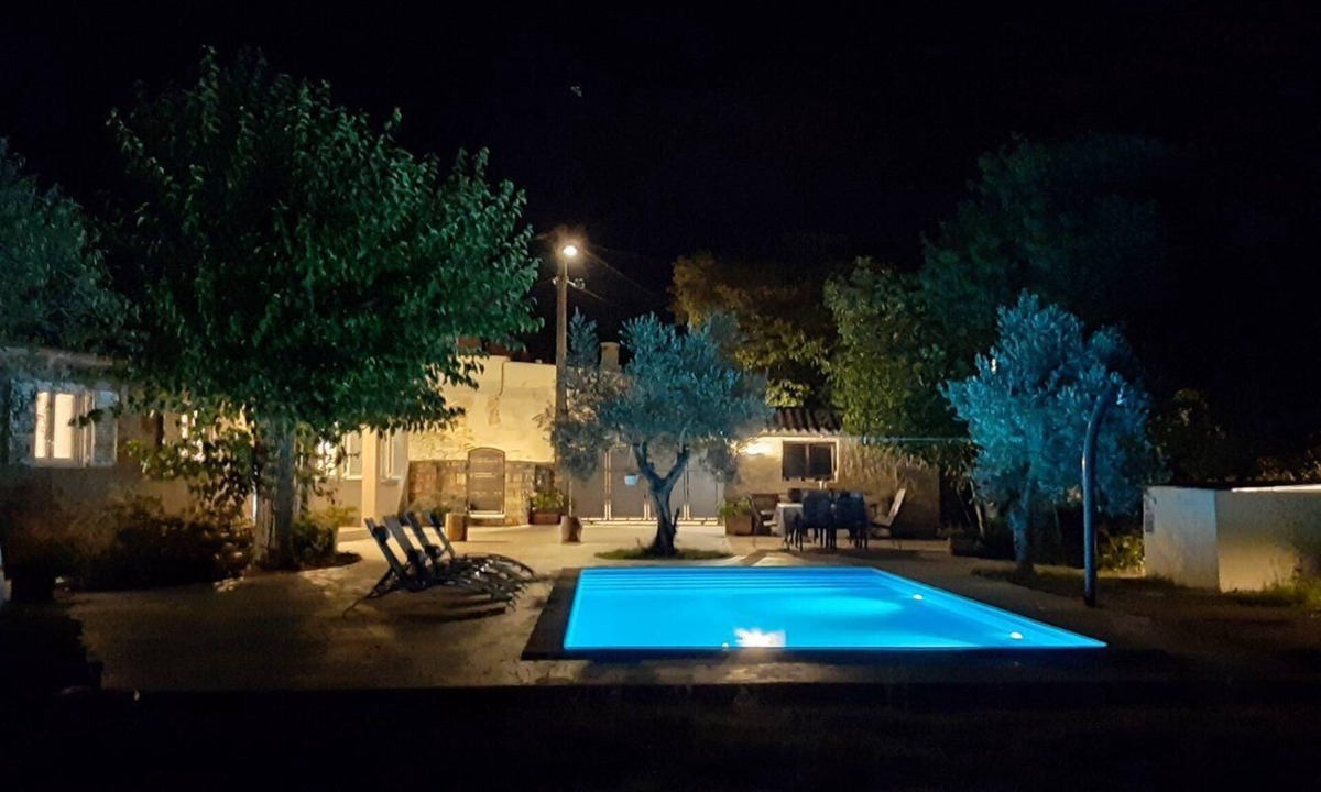 Jadreski House | Holiday Home AQUA with pool
