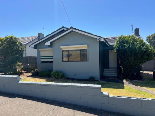Warrnambool House | Holiday Home