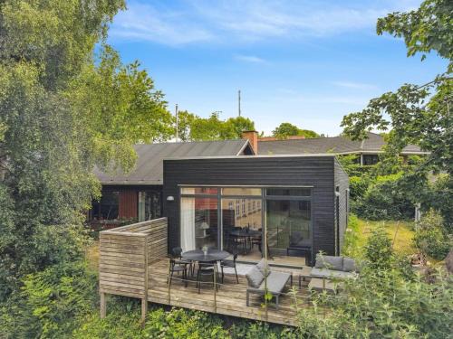 Snoghoj House | Holiday Home Biergh - 250m from the sea by Interhome