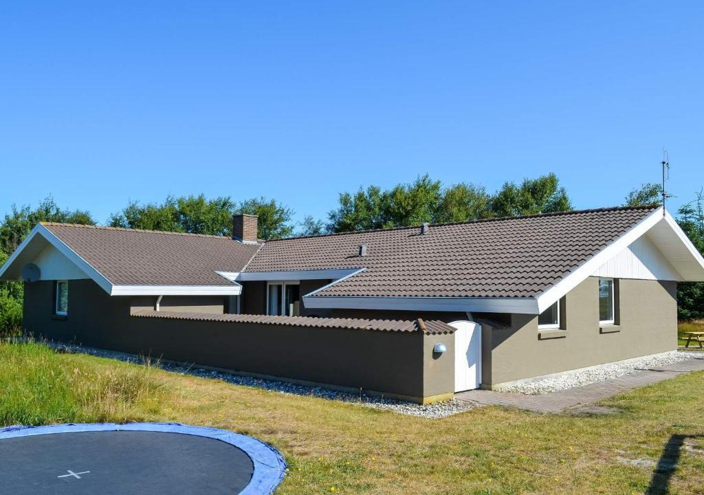 Ho House | Holiday home Blåvand CCXLI