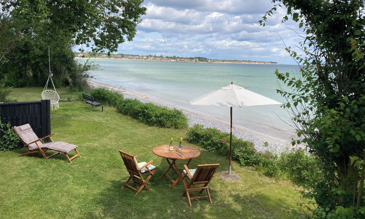Rodvig Stevns House | Holiday home by the water in Rødvig Stevns