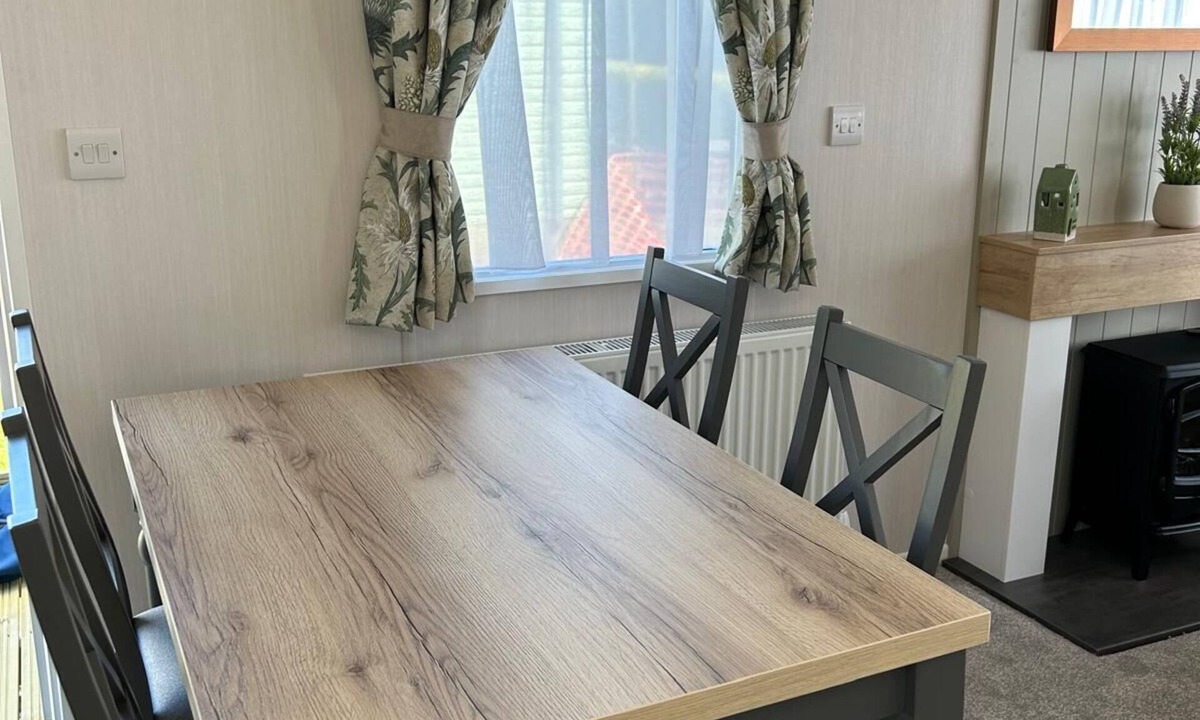 Knaresborough House | Holiday Home by the river Nidd 8