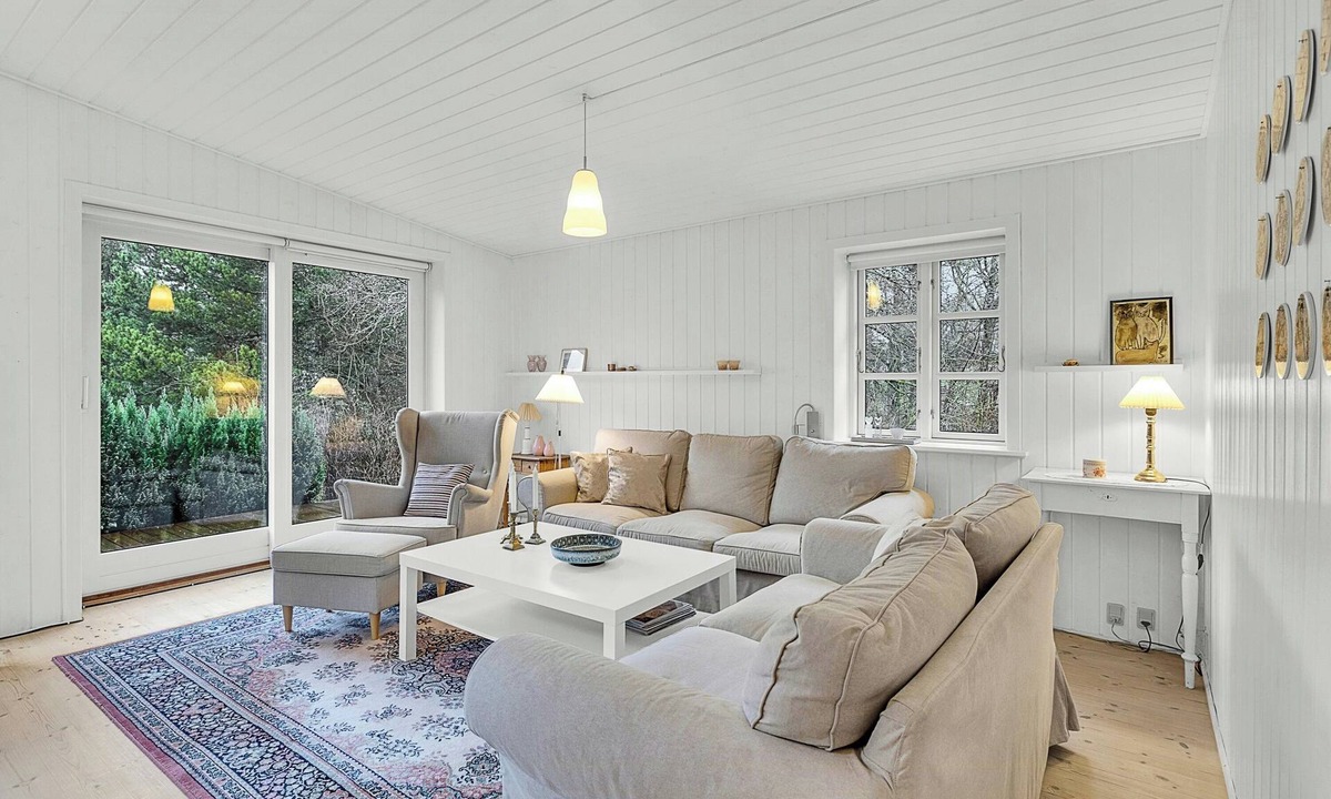 Bjerringbro House | Holiday home by Gudenå River with natural garden