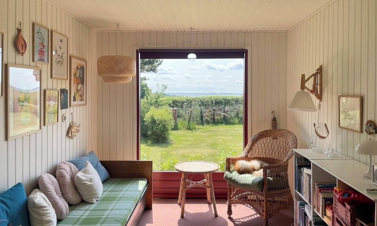Ertebølle House | Holiday home by Limfjord with historic charm