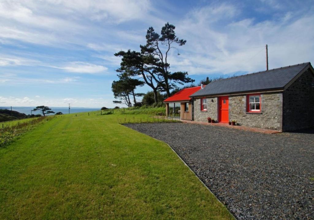 Aberystwyth House | Holiday Home Cae Cwpwl by Interhome