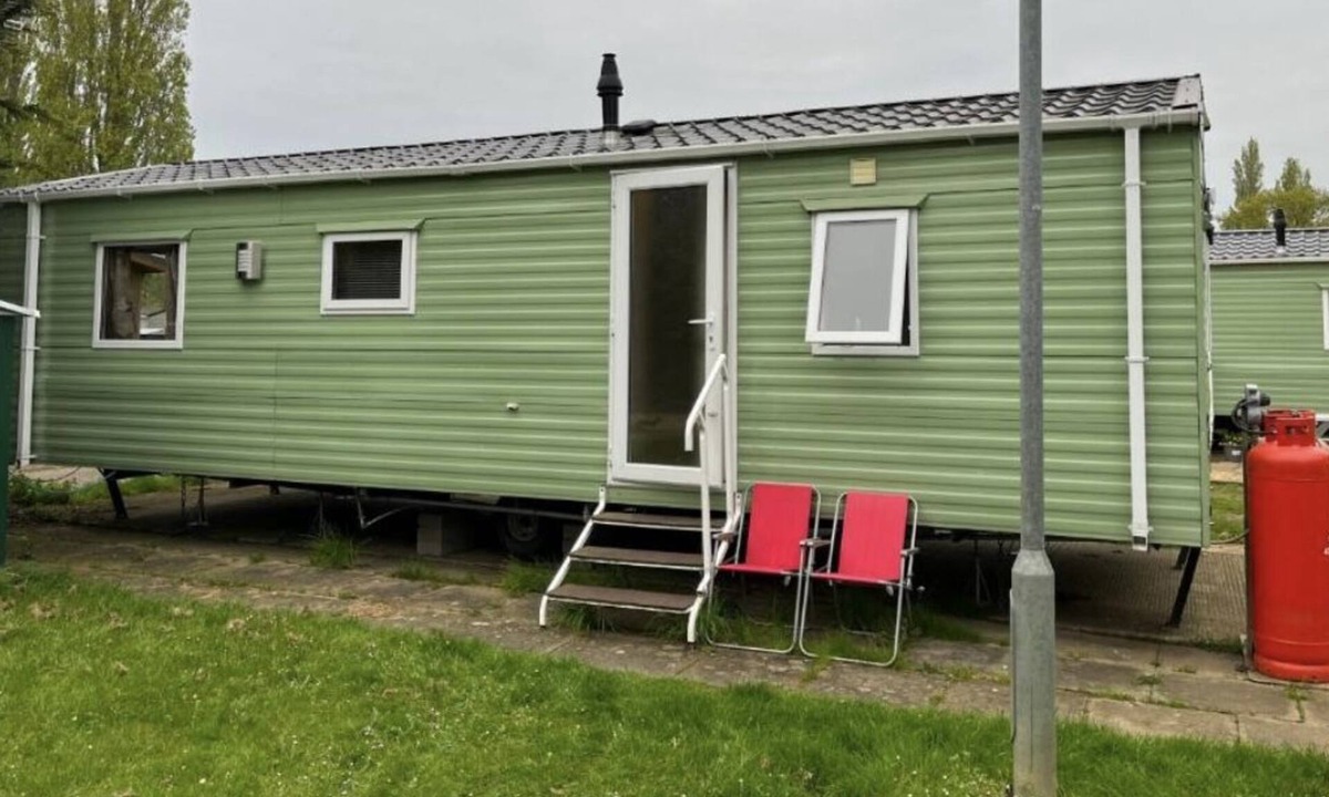 Great Billing House | Holiday Home Caravan