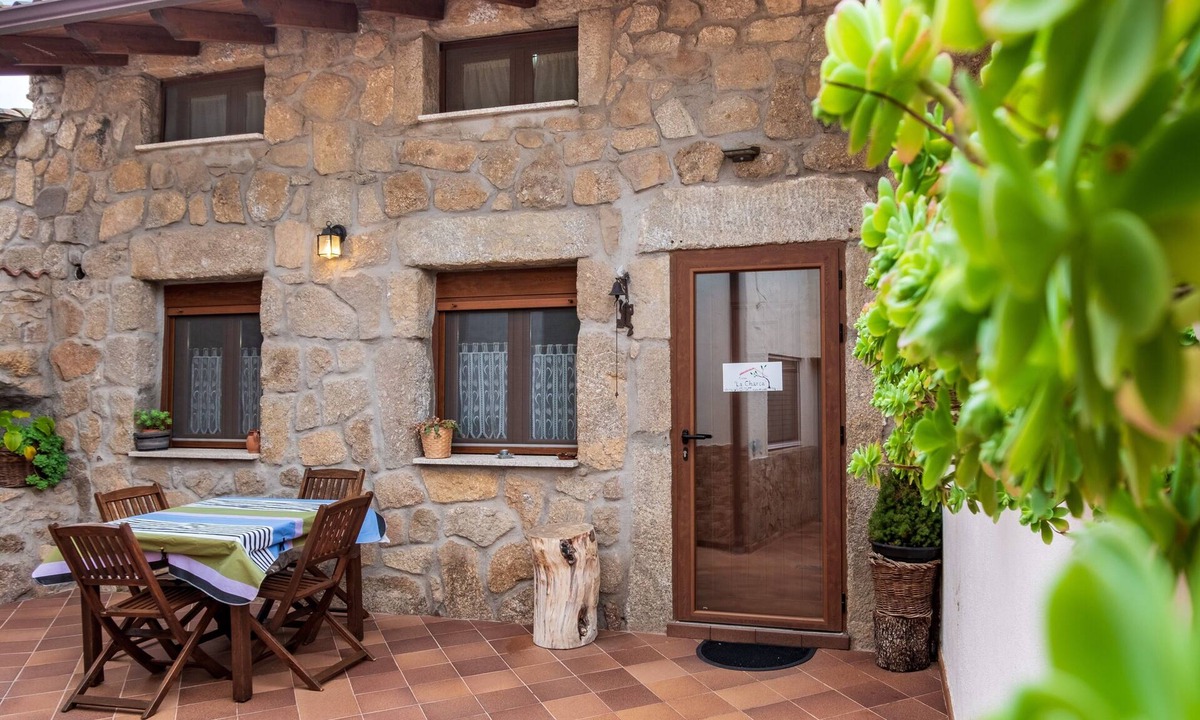 Amavida House | Holiday Home 'Casa La Charca' with Wi-Fi