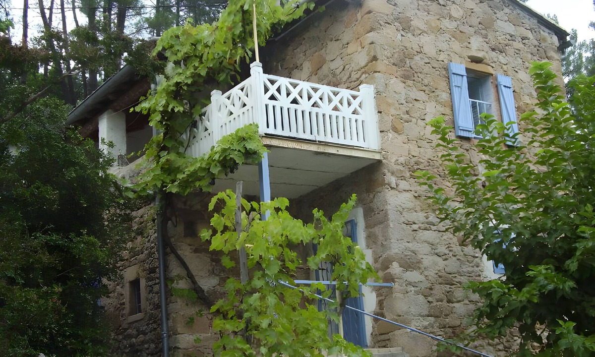 Corbes House | Holiday Home “Cévenole” with Mountain View