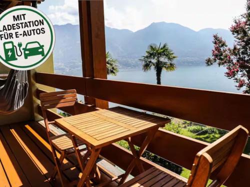 Minusio House | Holiday Home Casa SognaVista by Interhome