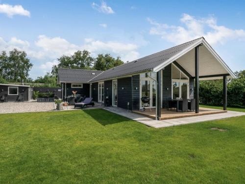 Oster Hurup House | Holiday Home Cholena - 700m from the sea by Interhome