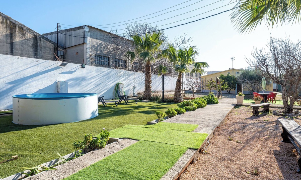 Vila-Seca House | Holiday Home 'Costa Daurada' with Private Terrace, Wi-Fi and Air Conditioning