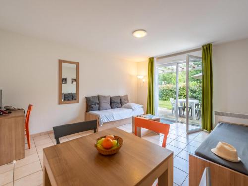 Saumur House | Holiday Home Cottage 3 Pers- by Interhome