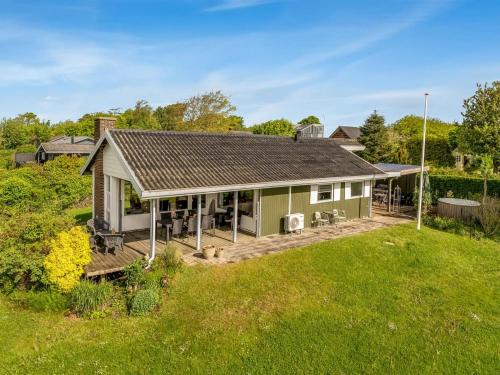 Floutrup House | Holiday Home Dimo - 75m to the fjord by Interhome