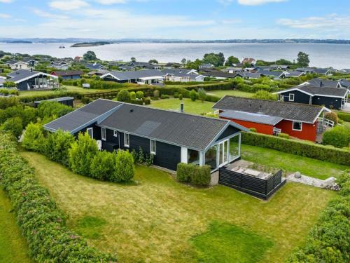 Helnæs By House | Holiday Home Dusine - 340m from the sea by Interhome