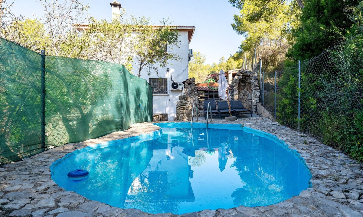 Segur de Calafell House | Holiday Home 'Casa Calafell' with Mountain View, Wi-Fi and Air Conditioning