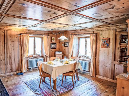 Mustair House | Holiday Home Ferienhaus Döss by Interhome