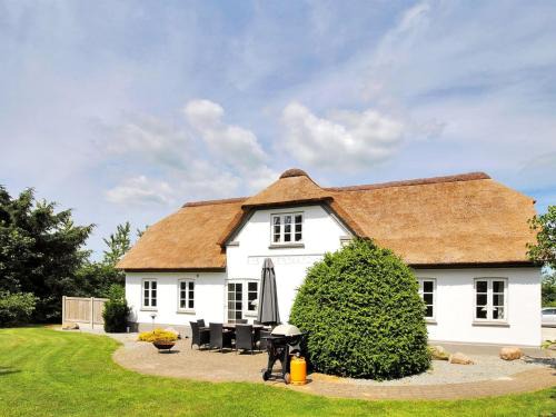 Skjern House | Holiday Home Fintan - 2km to the inlet in Western Jutland by Interhome