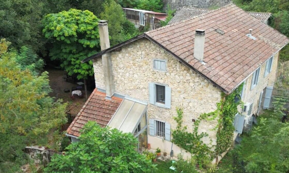 Carla-de-Roquefort House | Holiday Home "Le Chant de la Rivière" – Exceptional and Unique Setting!
