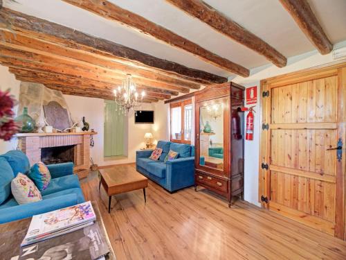 Fraga House | Holiday Home Fraga with Private Pool