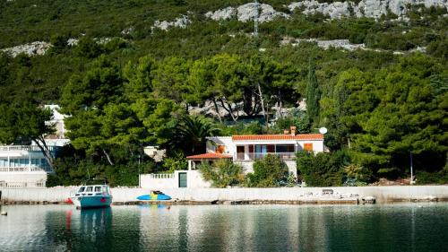 Klek House | Holiday Home Gluscevic