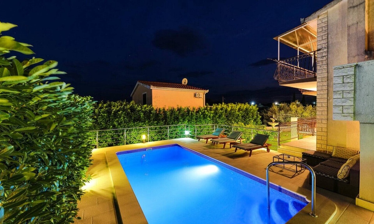 Seget House | Holiday Home Grace in Vrsine