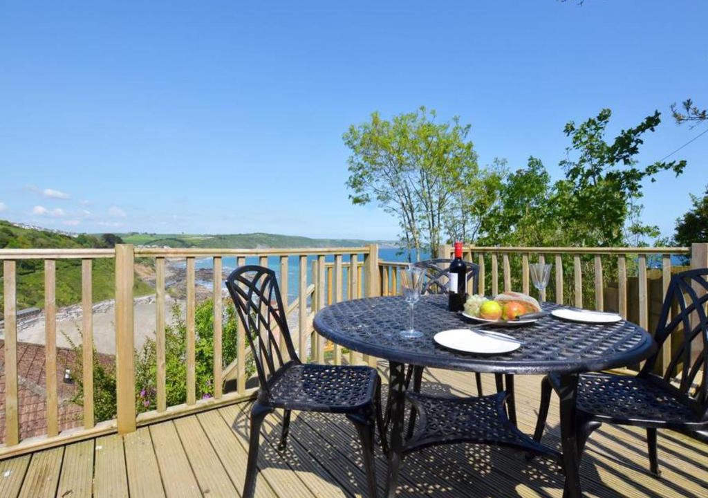 West Looe House | Holiday Home Hannafore by Interhome