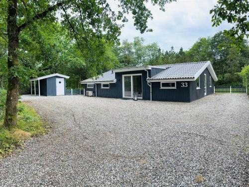 Skygge House | Holiday Home Hariette by Interhome
