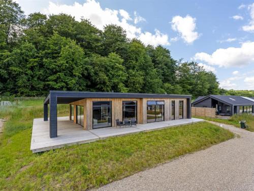 Sjølund House | Holiday Home Heidie - 600m from the sea by Interhome
