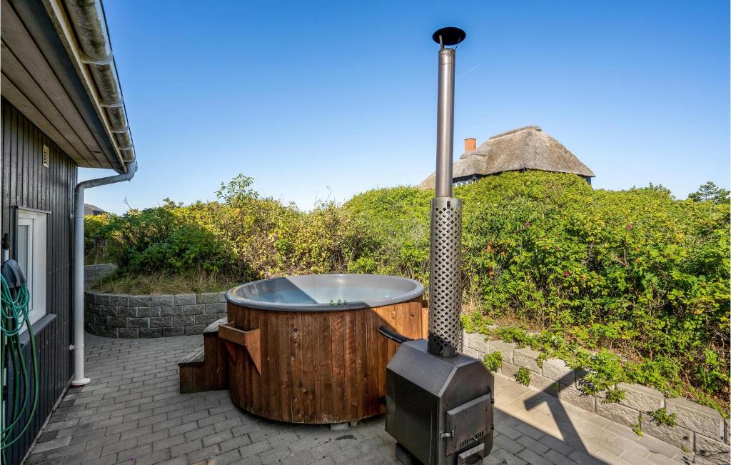 Henne Strand House | Holiday home Hjelmevej Henne X