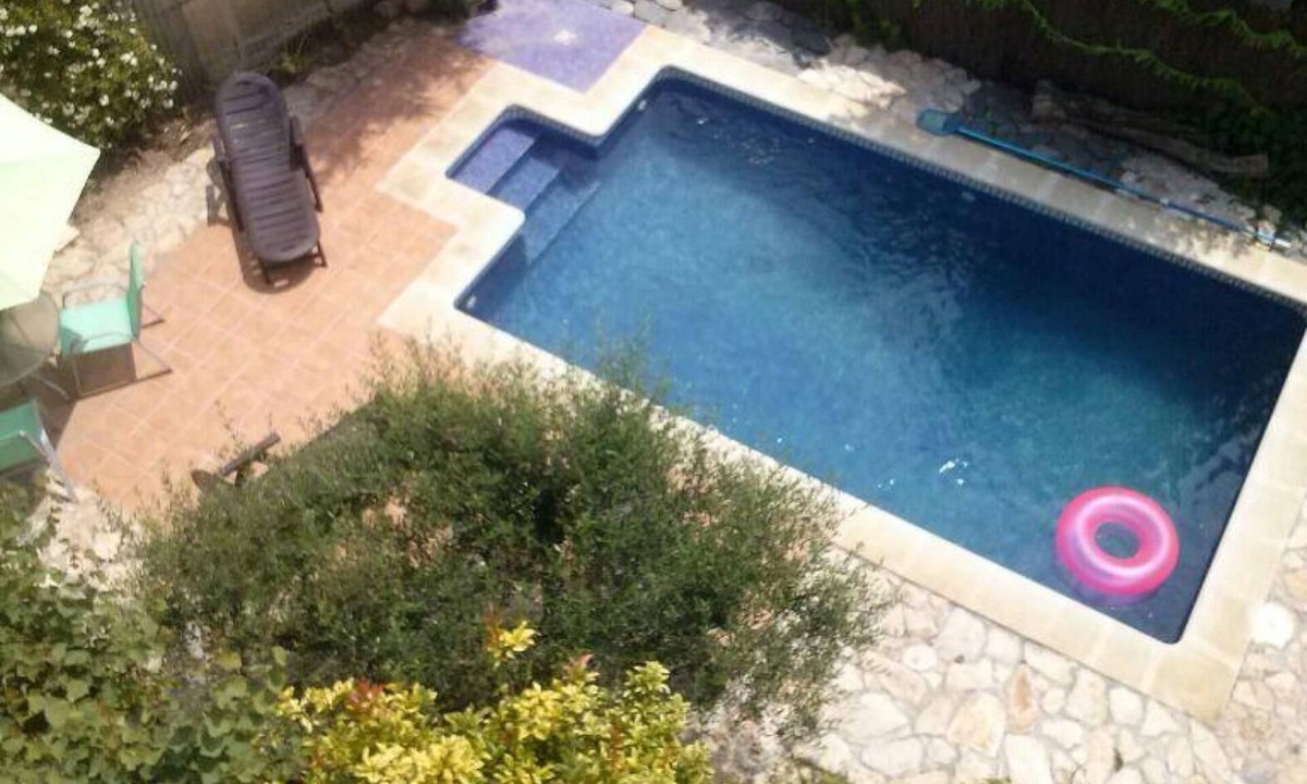 Alcover House | Holiday Home 'Hort De La Cinteta' with Mountain View, Private Pool and Air Conditioning