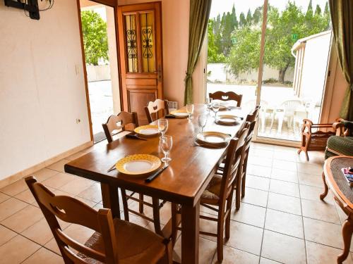 Argeliers House | Holiday Home in Argeliers near Sandy Beaches
