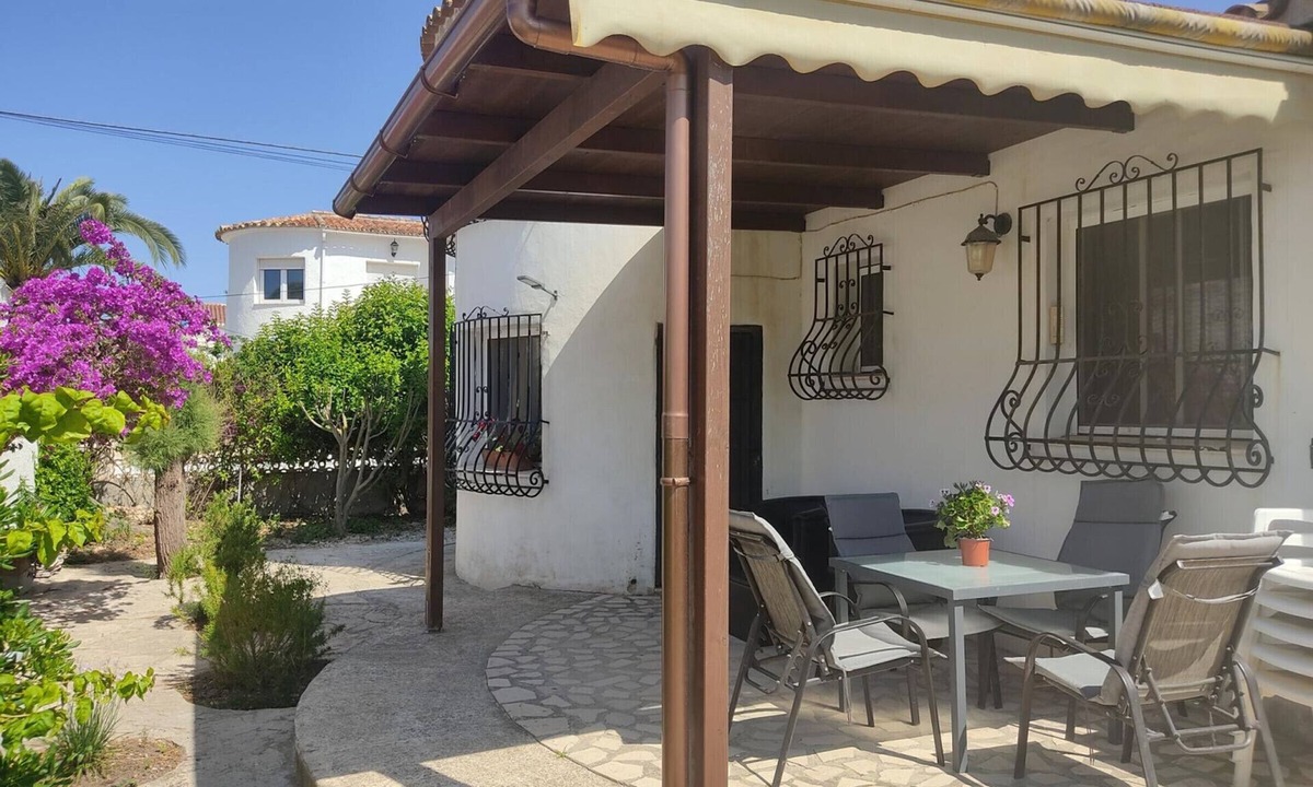 Almadrava Beach House | Holiday Home in Els Poblets, Spain