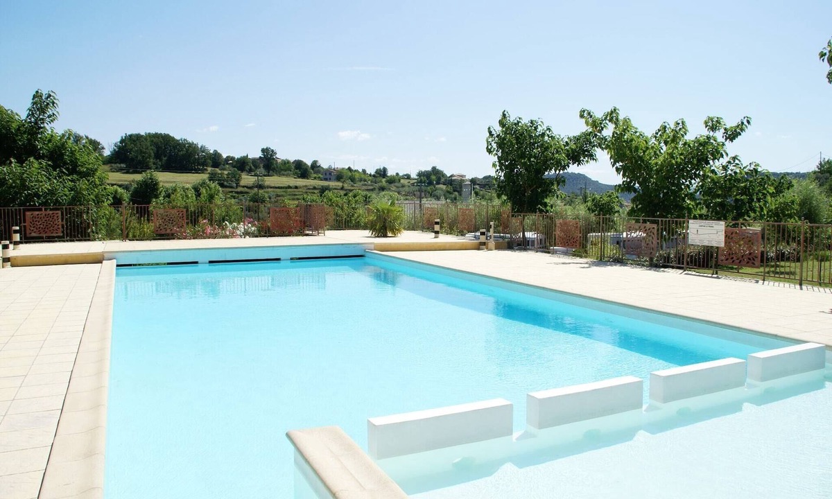 Les Assions House | Holiday Home in Les Assions near Bois de Païolive