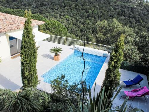 Llauro House | Holiday Home Jardins de Camille by Interhome